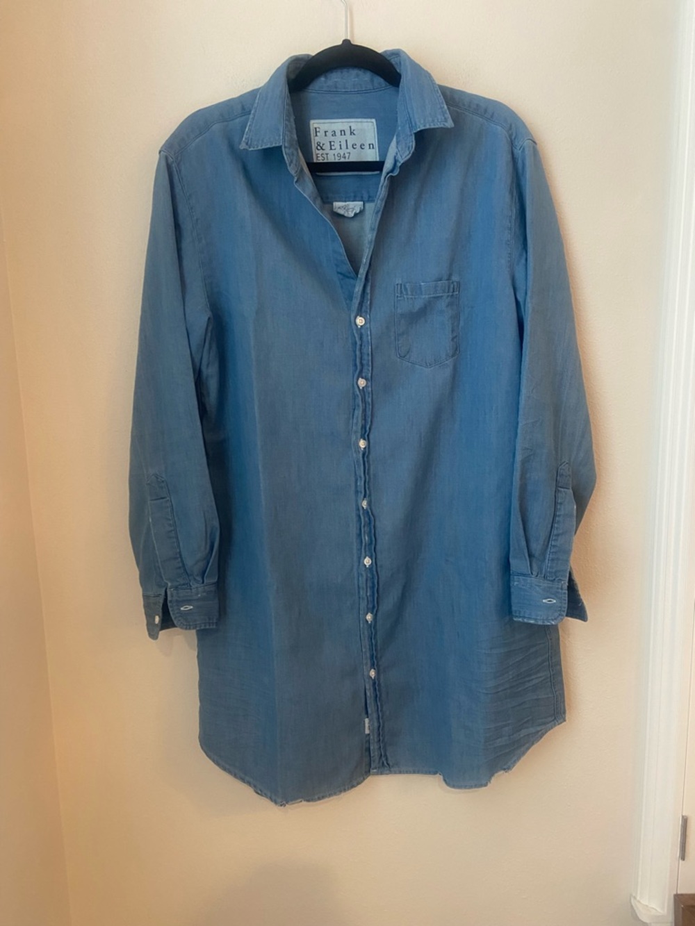 Frank & Eileen Mary Shirt Dress Denim Button Front Blue Italian Cotton Size M - Picture 2 of 7